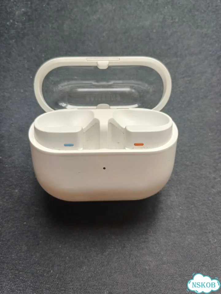 Кейс Samsung Galaxy Buds 3 Pro фото 4