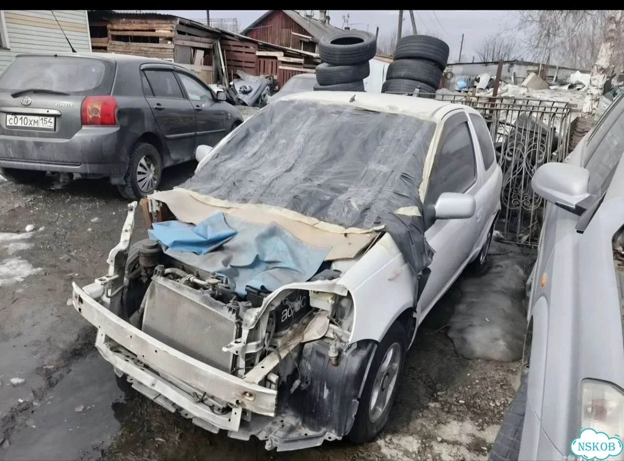 Разбор Toyota Vitz 2001 фото 2