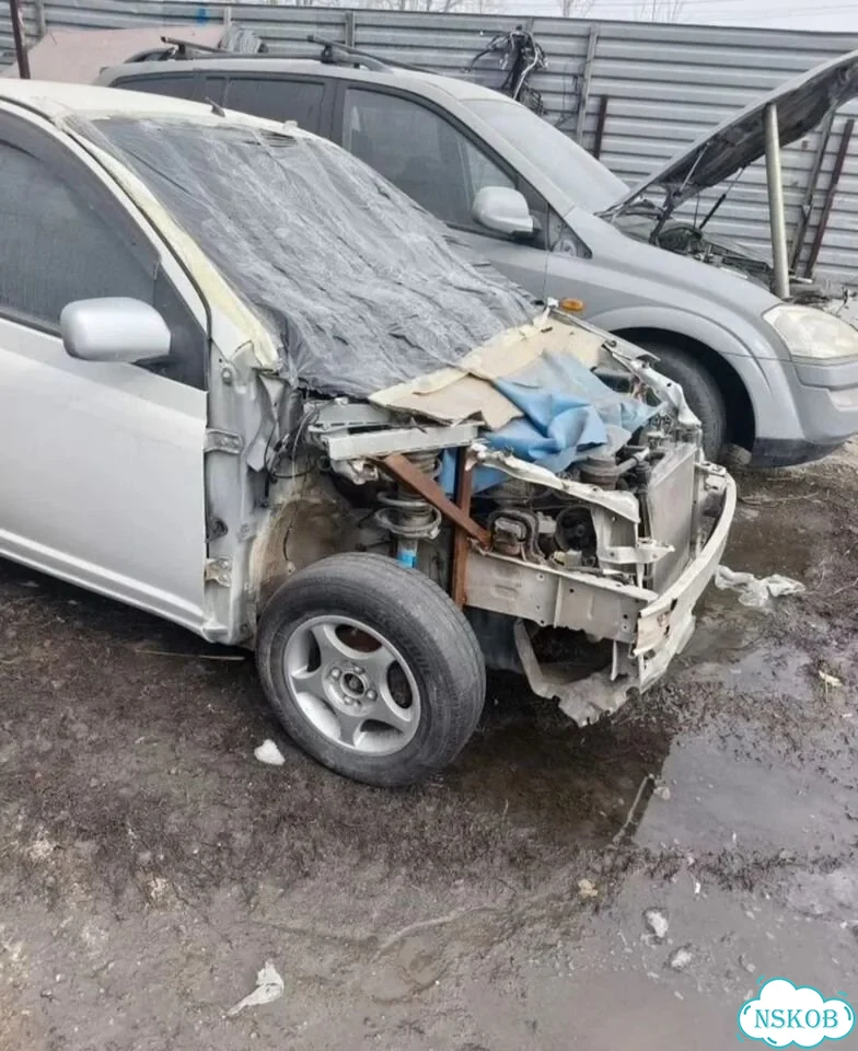 Разбор Toyota Vitz 2001 фото 4