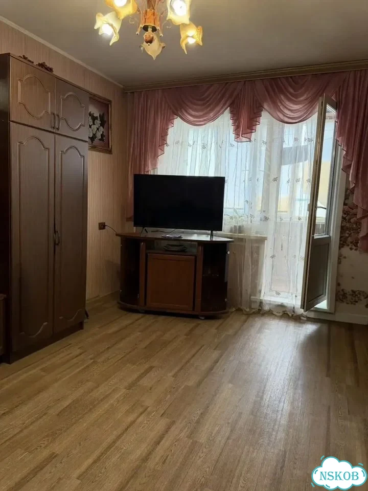 2-к. квартира, 43 м², 5/9 эт. фото 1