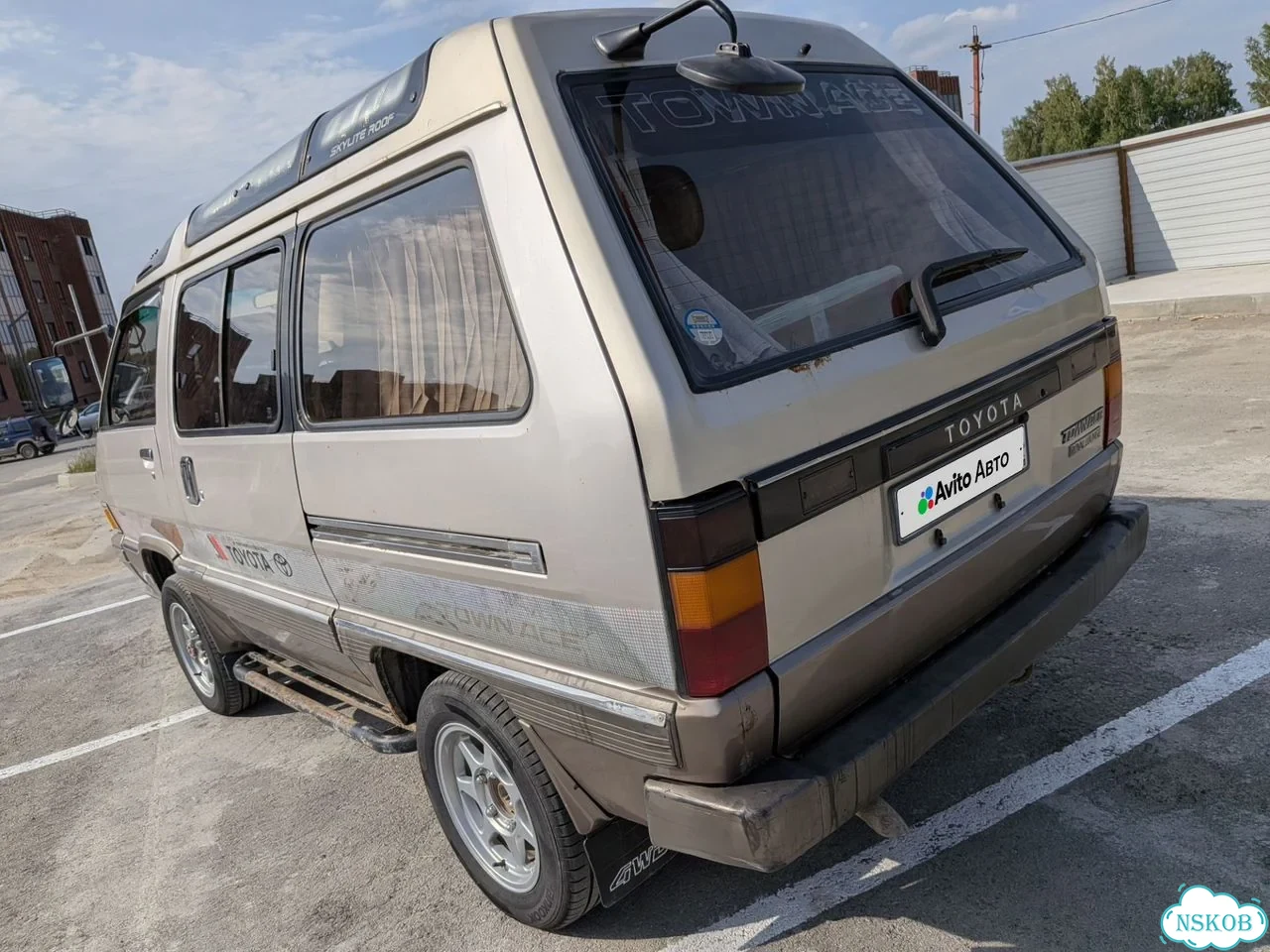 Toyota Town Ace 2.0 AT, 1989, 266 530 км фото 15