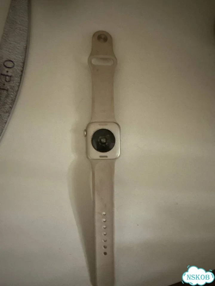 Apple Watch SE (GPS, 2-го поколения) фото 2