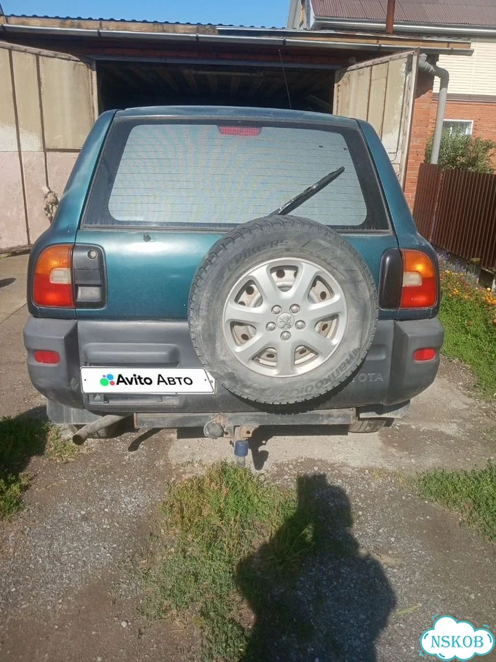 Toyota RAV4 2.0 AT, 1995, 350 000 км фото 2