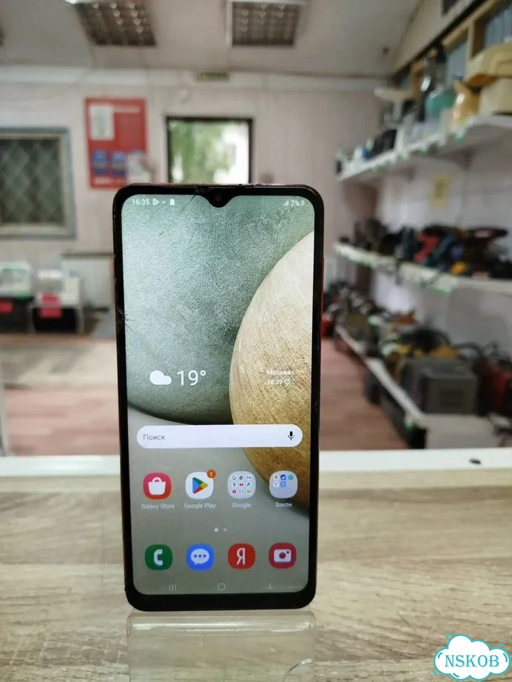 Samsung Galaxy A12, 3/64 ГБ, eSIM фото 1