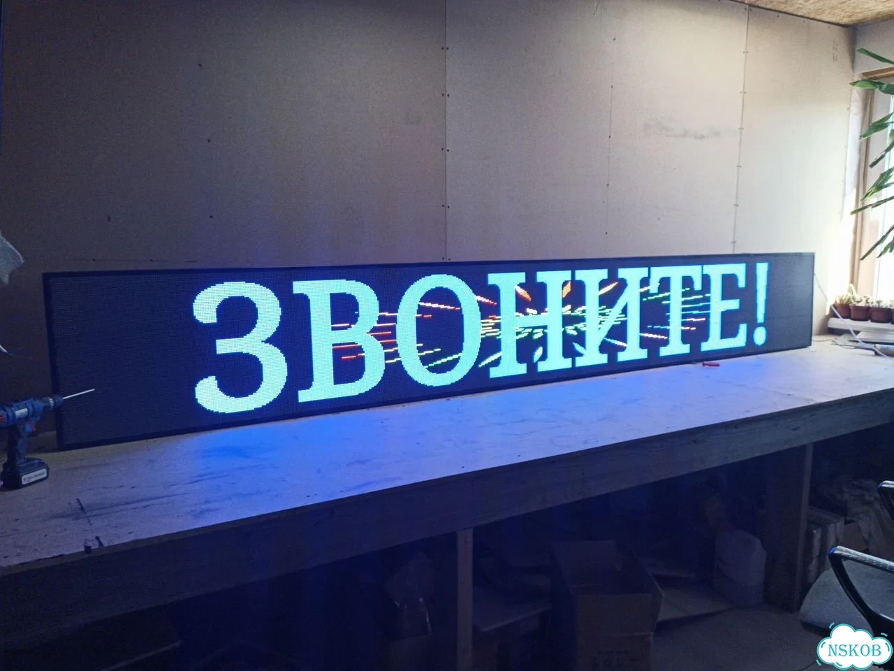 Бегущая строка 355х51 см полноцветного свечения р5 фото 11