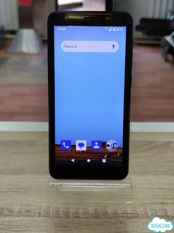 ZTE Blade L8, 16 ГБ, 2 SIM фото 1