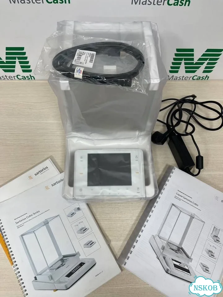 Весы лабораторные sartorius Cubis 1203S фото 3