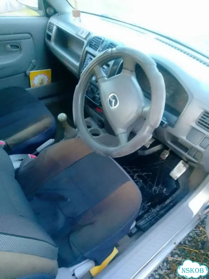 Mazda Demio 1.3 MT, 2000, битый, 368 000 км фото 2