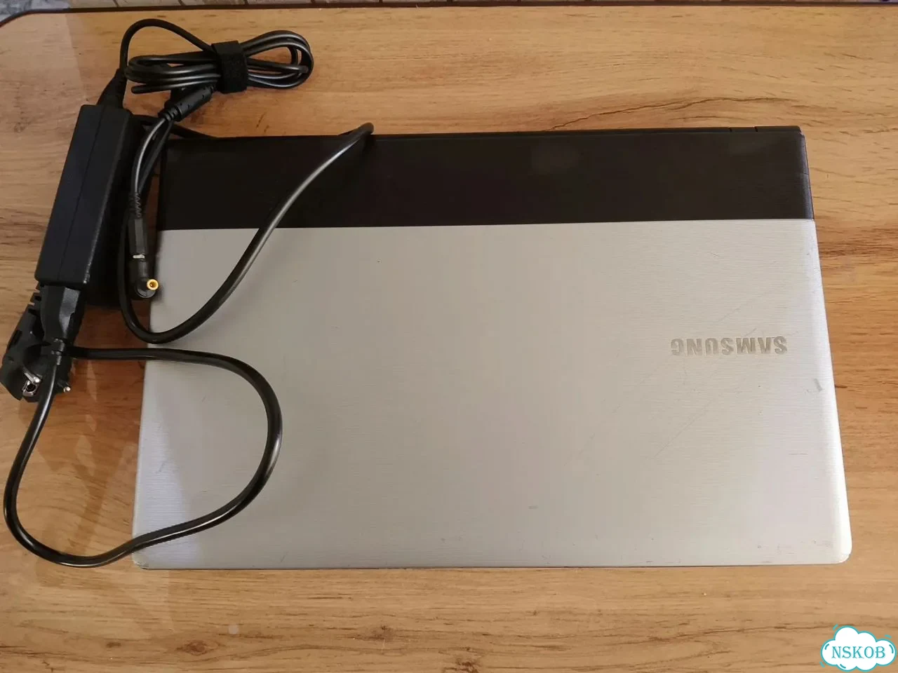 Ноутбук Samsung np300 фото 3