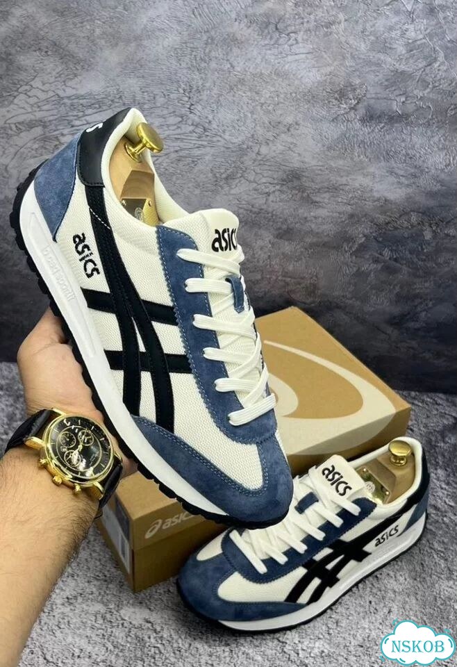 Кроссовки Asics фото 1