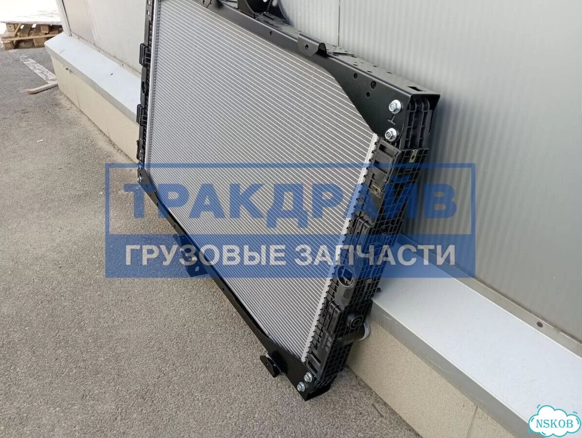 Радиатор системы охлаждения для даф 95XF фото 4