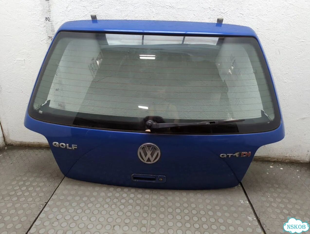 Крышка багажника Volkswagen Golf 4 фото 1