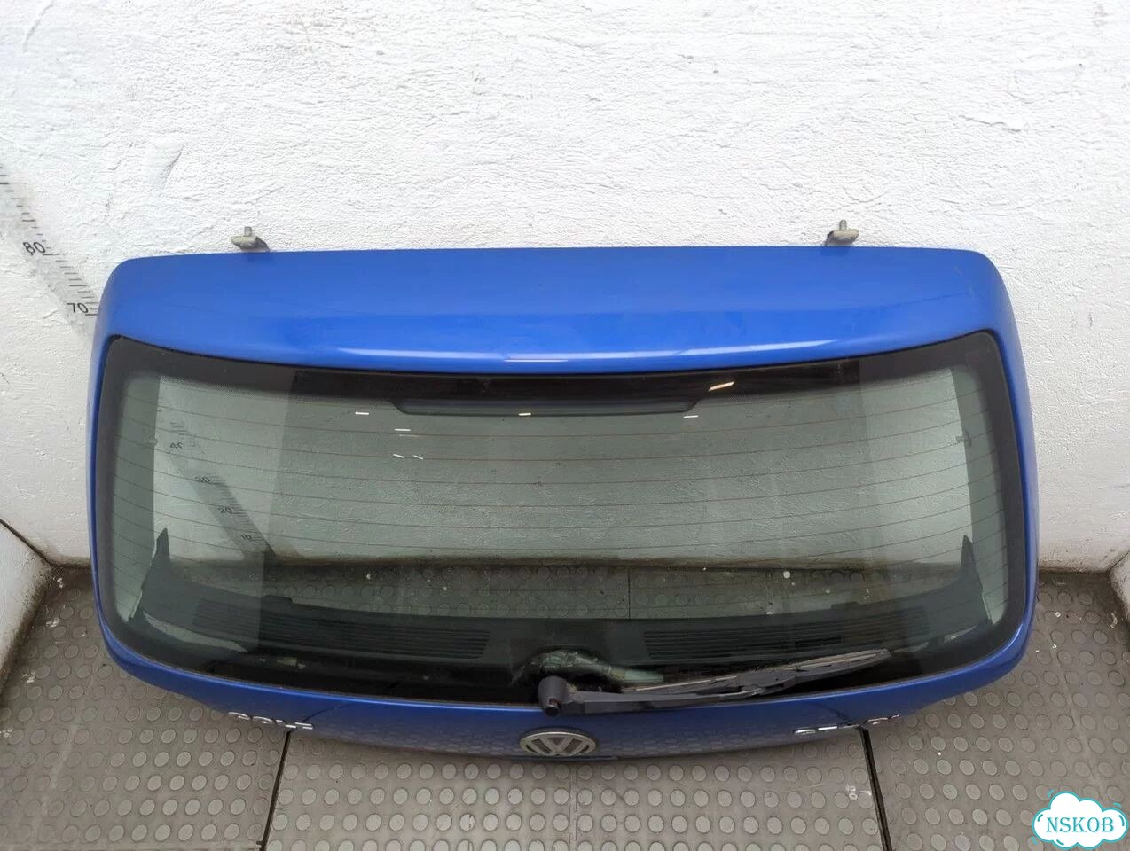 Крышка багажника Volkswagen Golf 4 фото 6