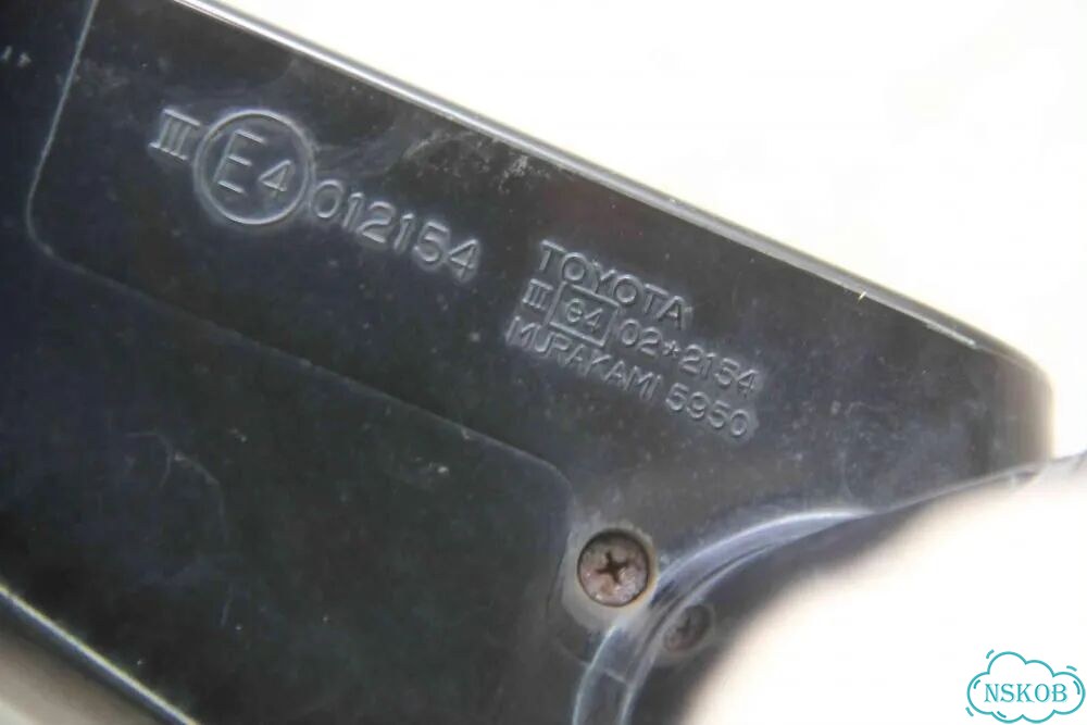 Зеркало 202 Toyota Harrier MCU15 фото 5