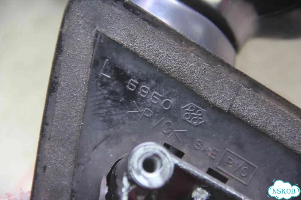 Зеркало 202 Toyota Harrier MCU15 фото 6