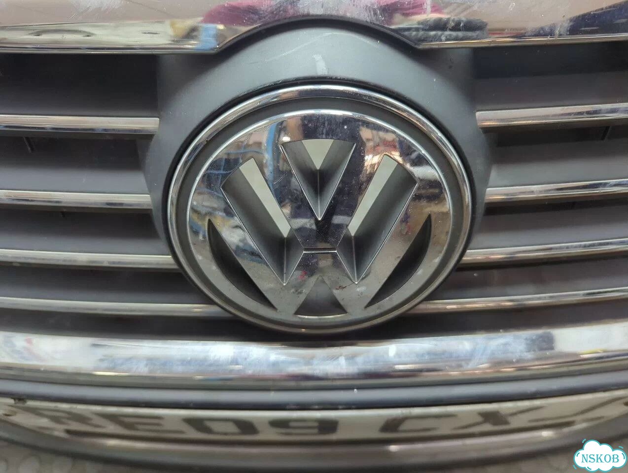 Бампер передний Volkswagen Passat 6 фото 5