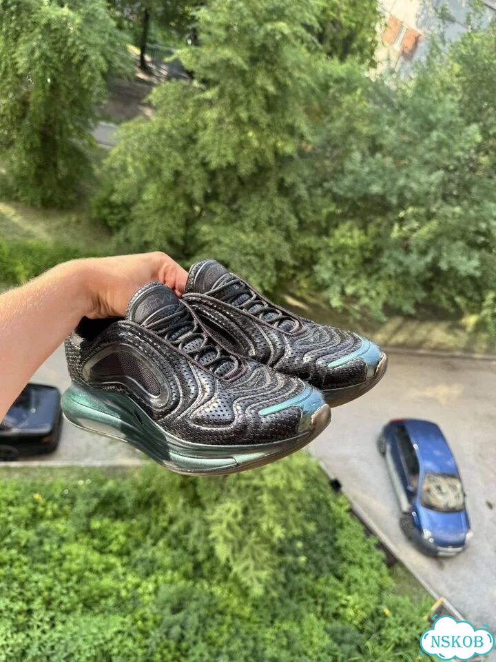 Nike airmax 720 оригинал фото 1