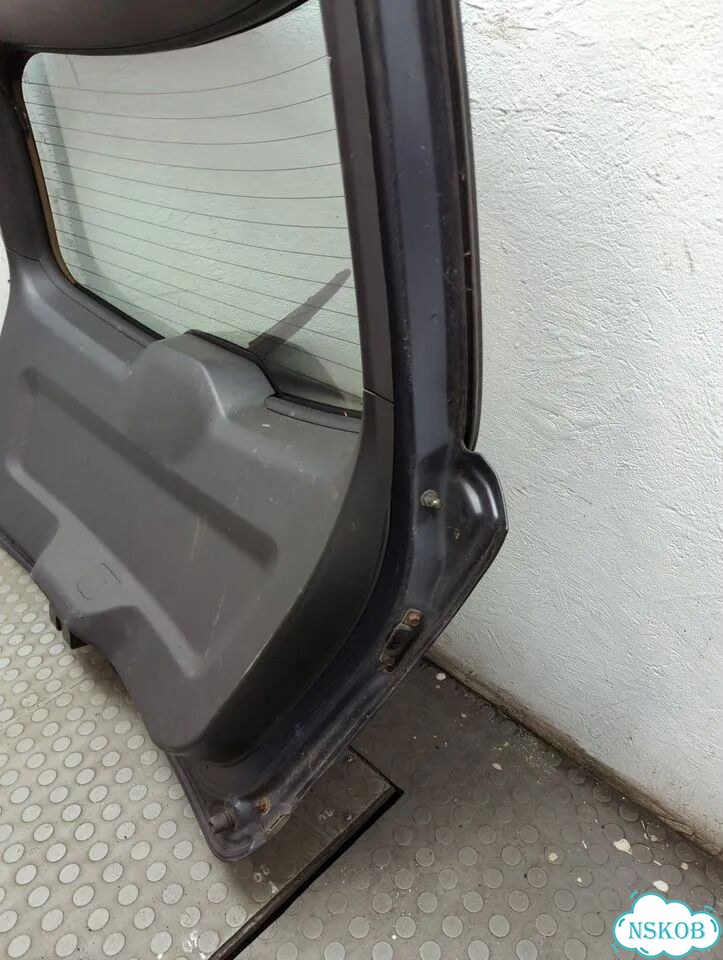 Крышка багажника Opel Antara фото 10