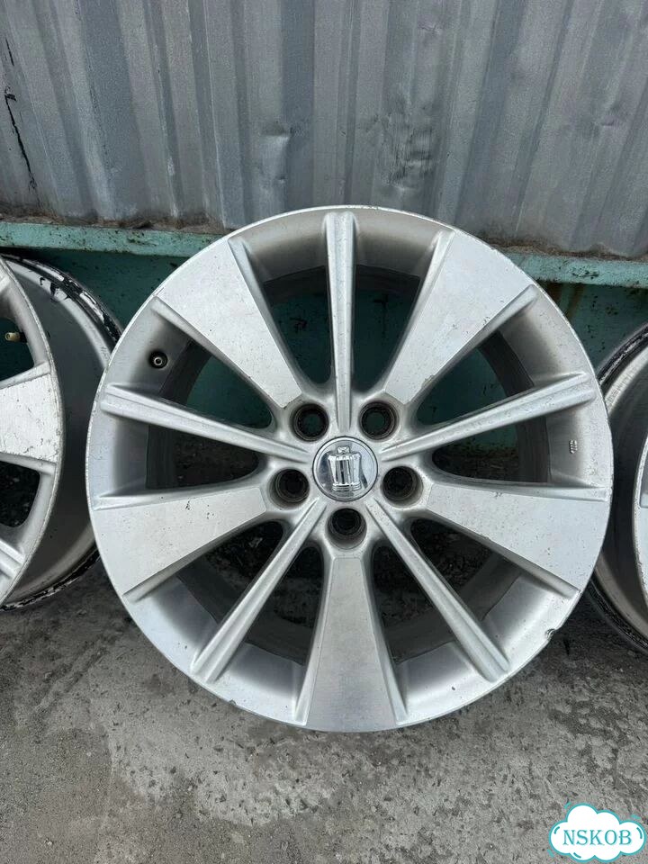 Литые диски Toyota 8×R18 5×114.3 фото 4
