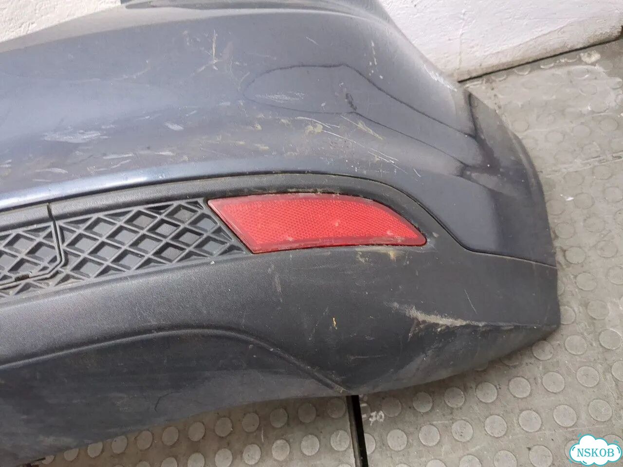 Бампер задний Ford Focus 3 фото 8