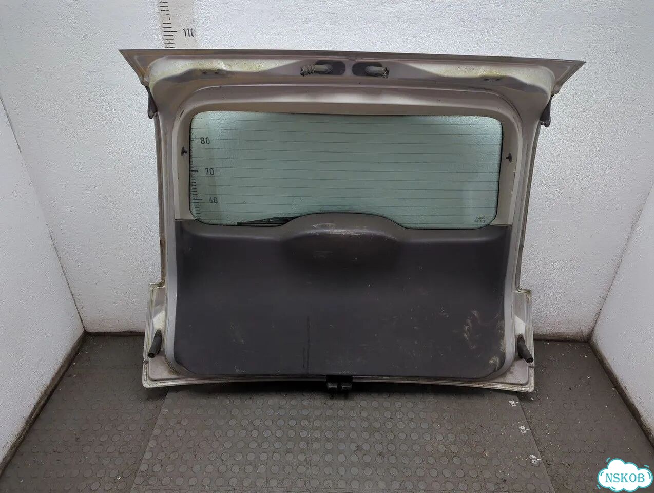 Крышка багажника Ford C-Max фото 11