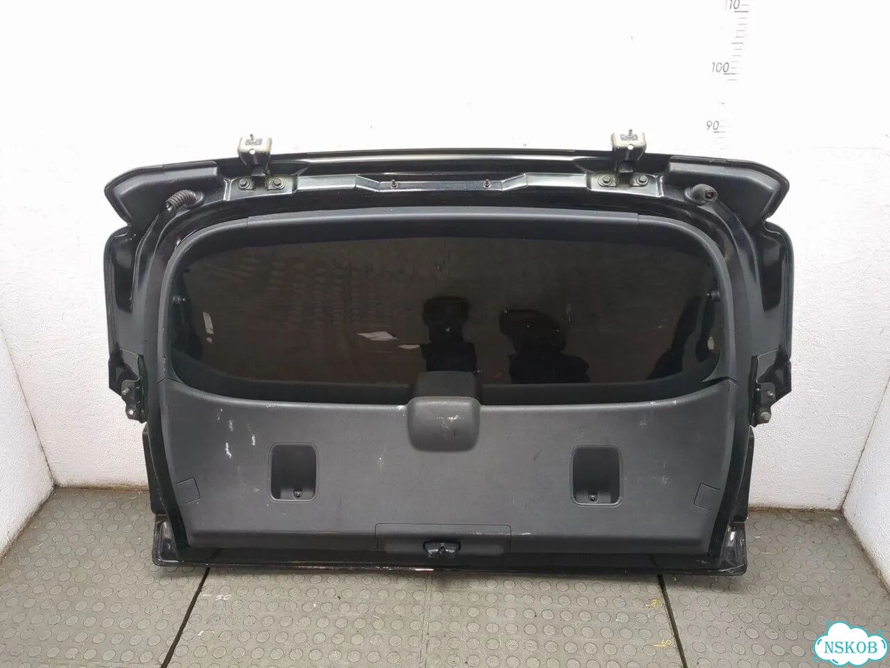 Крышка багажника Peugeot 3008 фото 11