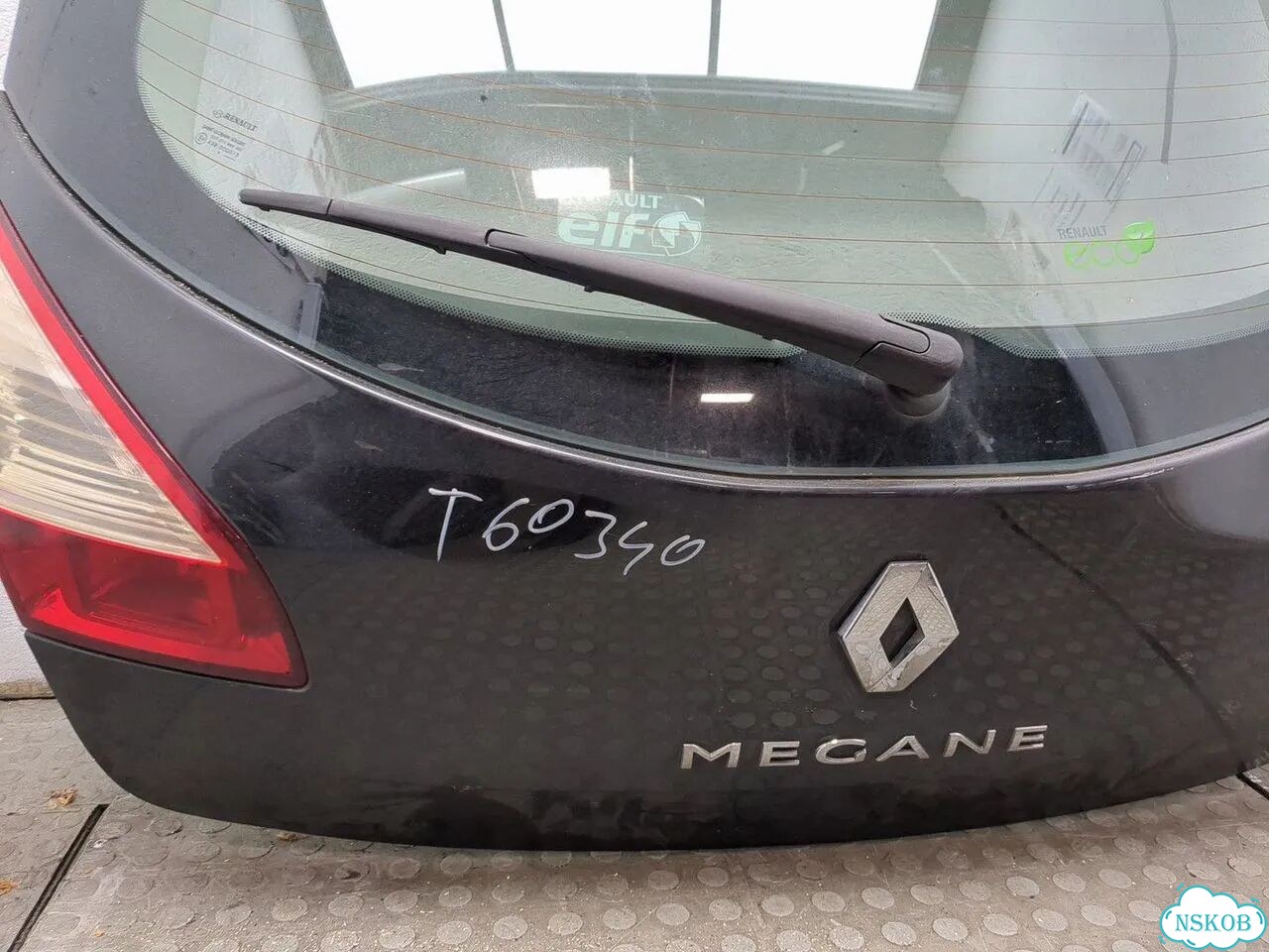 Крышка багажника Renault Megane 3 фото 4