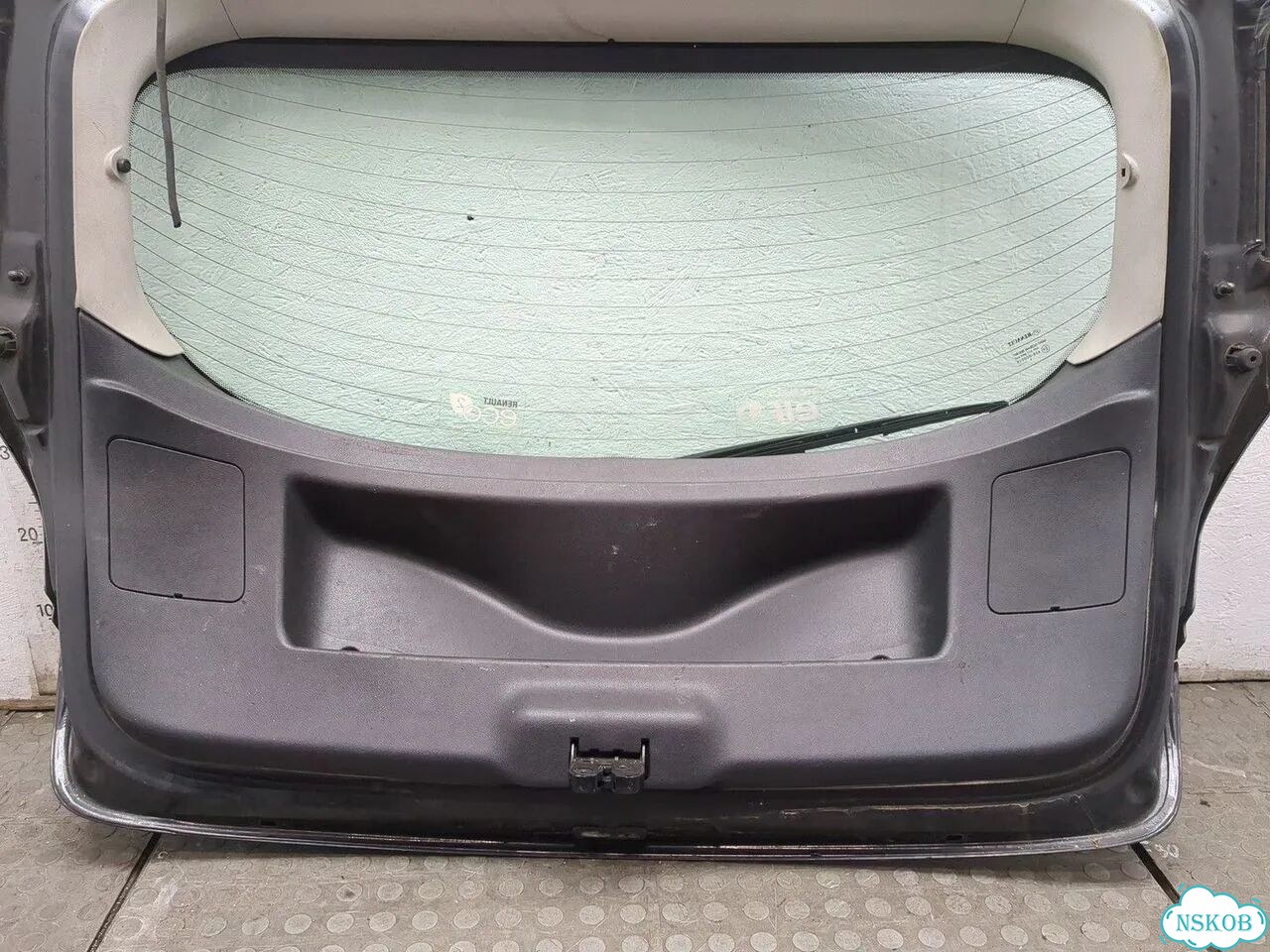 Крышка багажника Renault Megane 3 фото 9