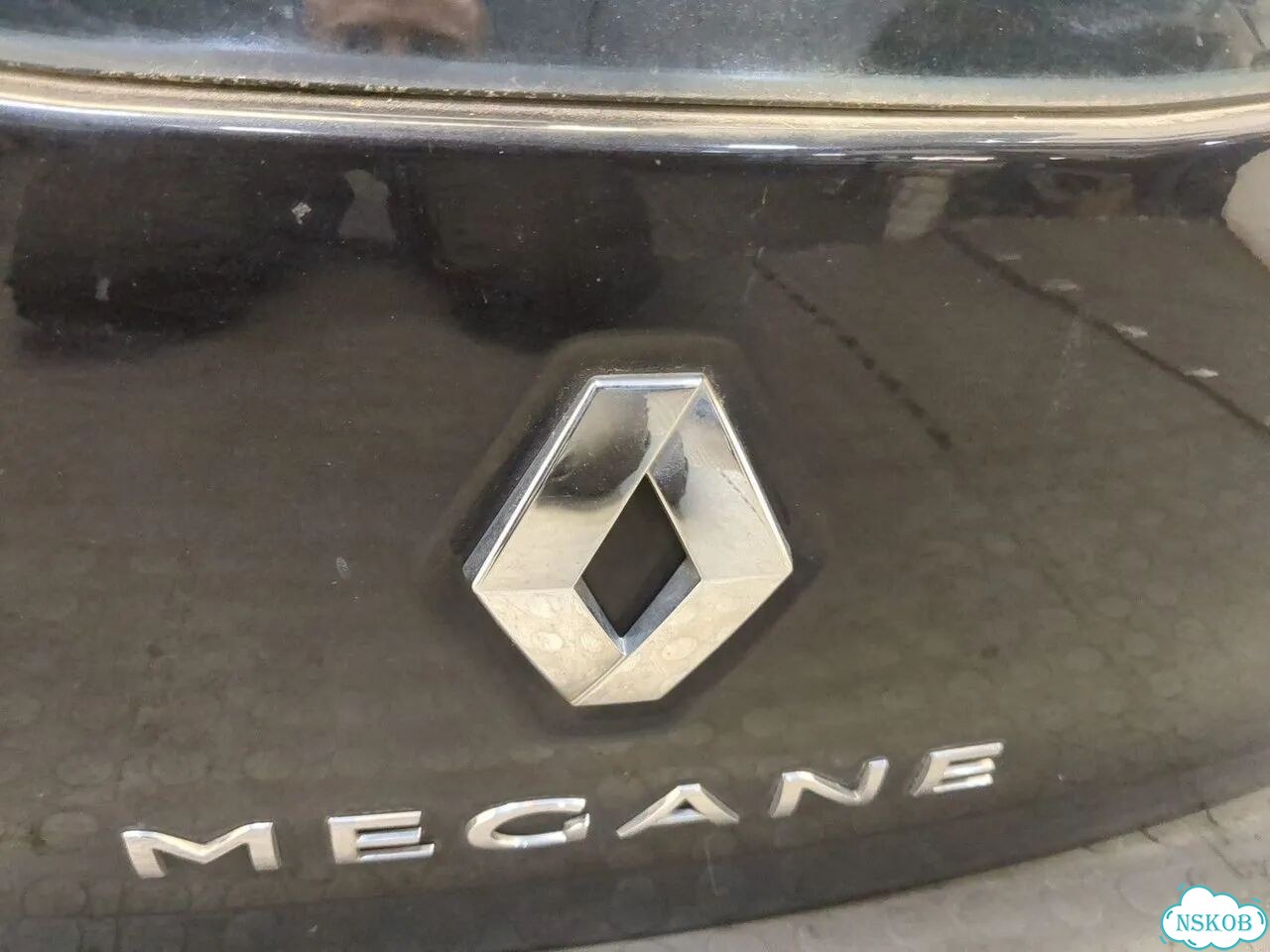 Крышка багажника Renault Megane 3 фото 5