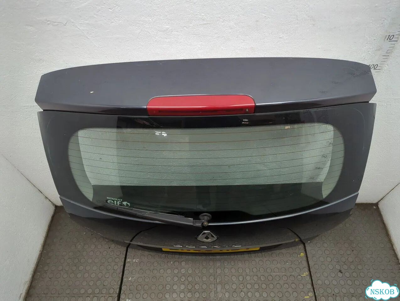 Крышка багажника Renault Scenic фото 2