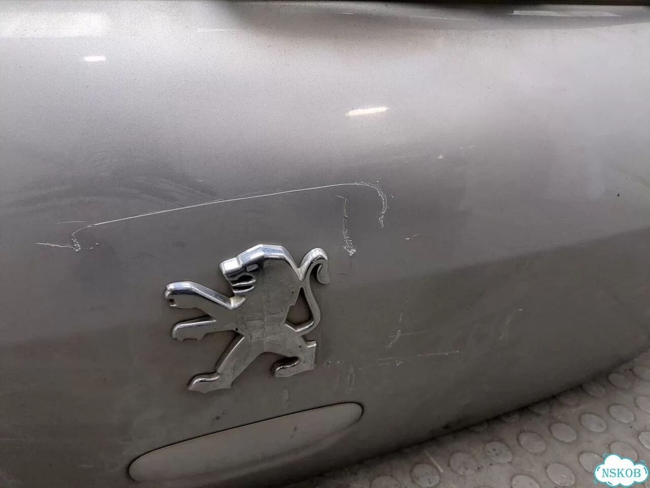 Крышка багажника Peugeot 307 фото 7