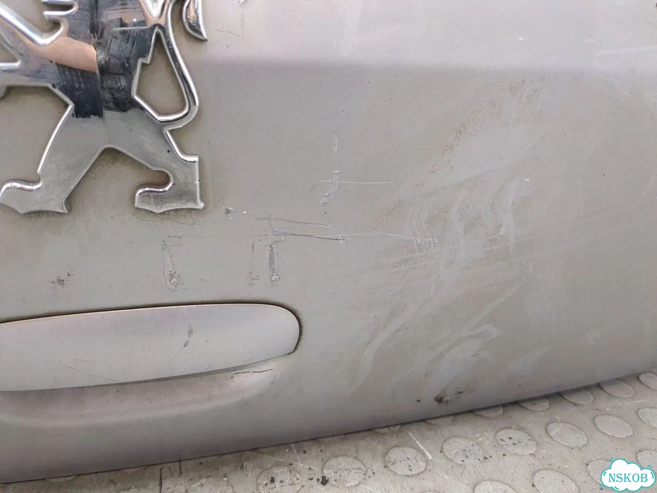 Крышка багажника Peugeot 307 фото 9