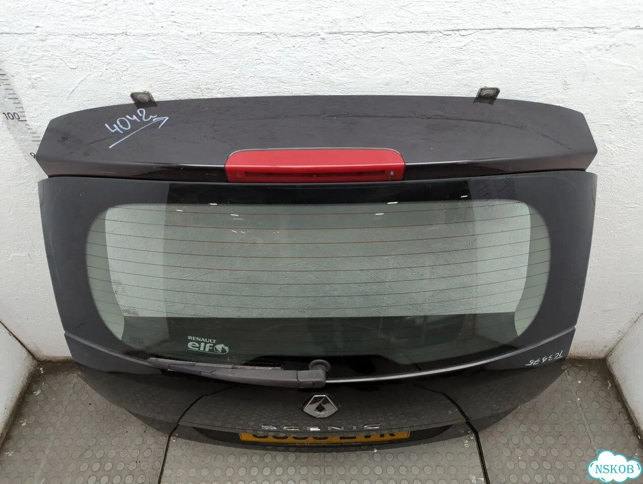 Крышка багажника Renault Scenic фото 5