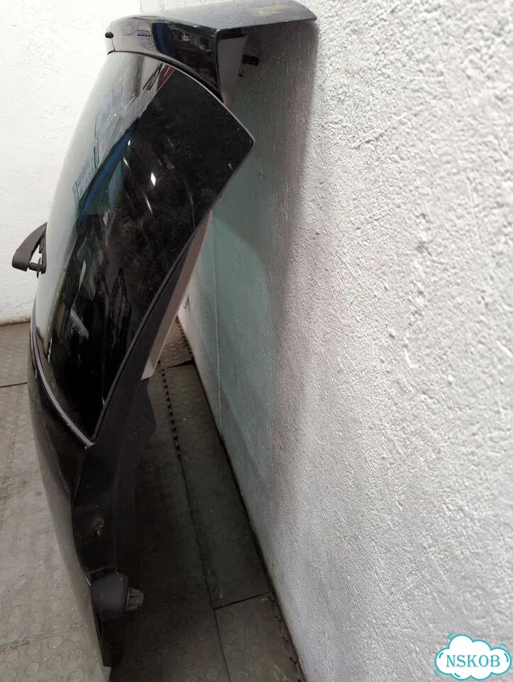 Крышка багажника Renault Scenic фото 11