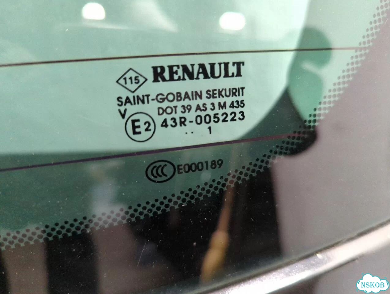 Крышка багажника Renault Scenic фото 5