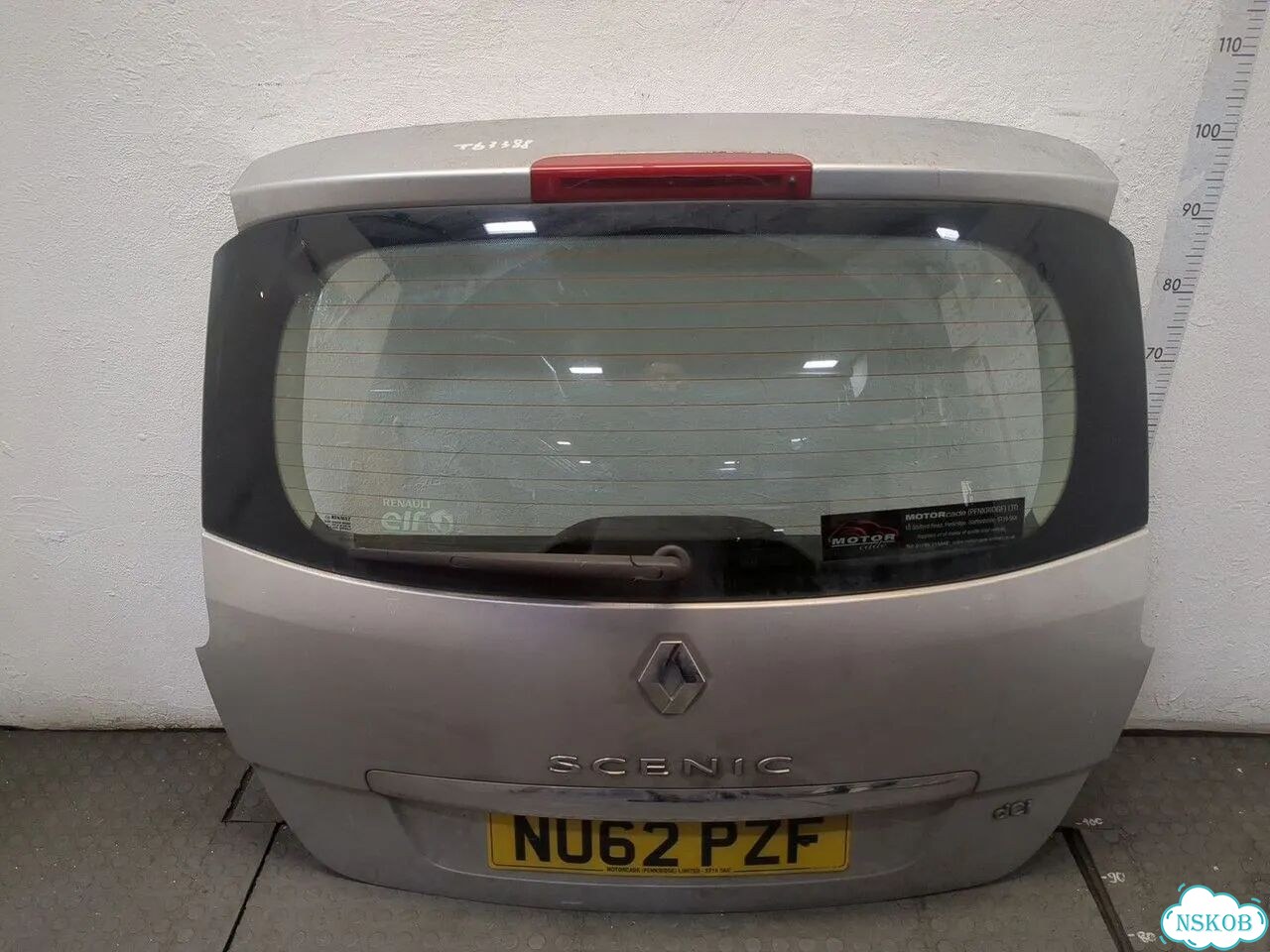 Крышка багажника Renault Scenic фото 1