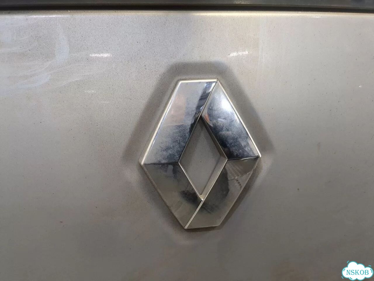Крышка багажника Renault Scenic фото 6