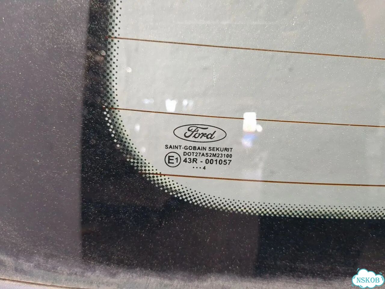 Крышка багажника Ford C-Max фото 5