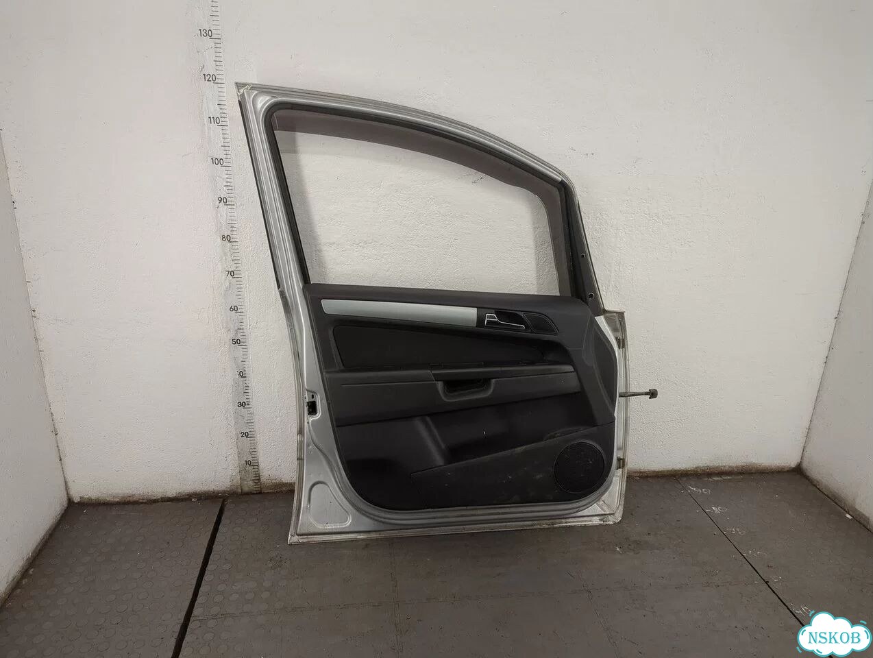 Дверь боковая левая передняя Opel Zafira B фото 6
