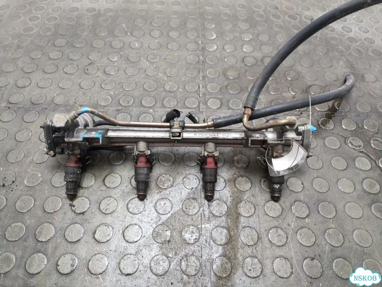 Форсунка топливная Mercedes C W202 фото 4