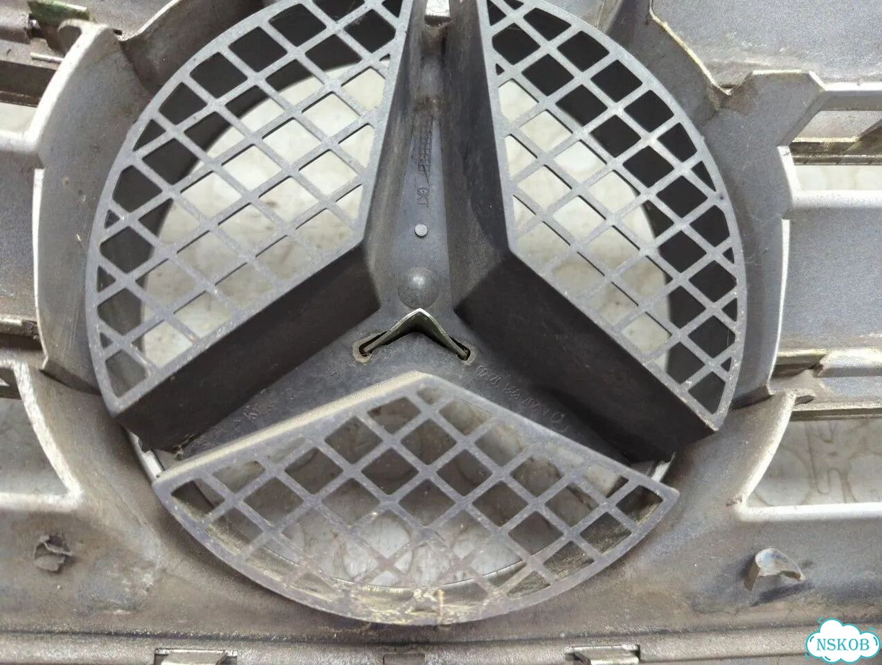 Решетка радиатора Mercedes B W245 фото 8