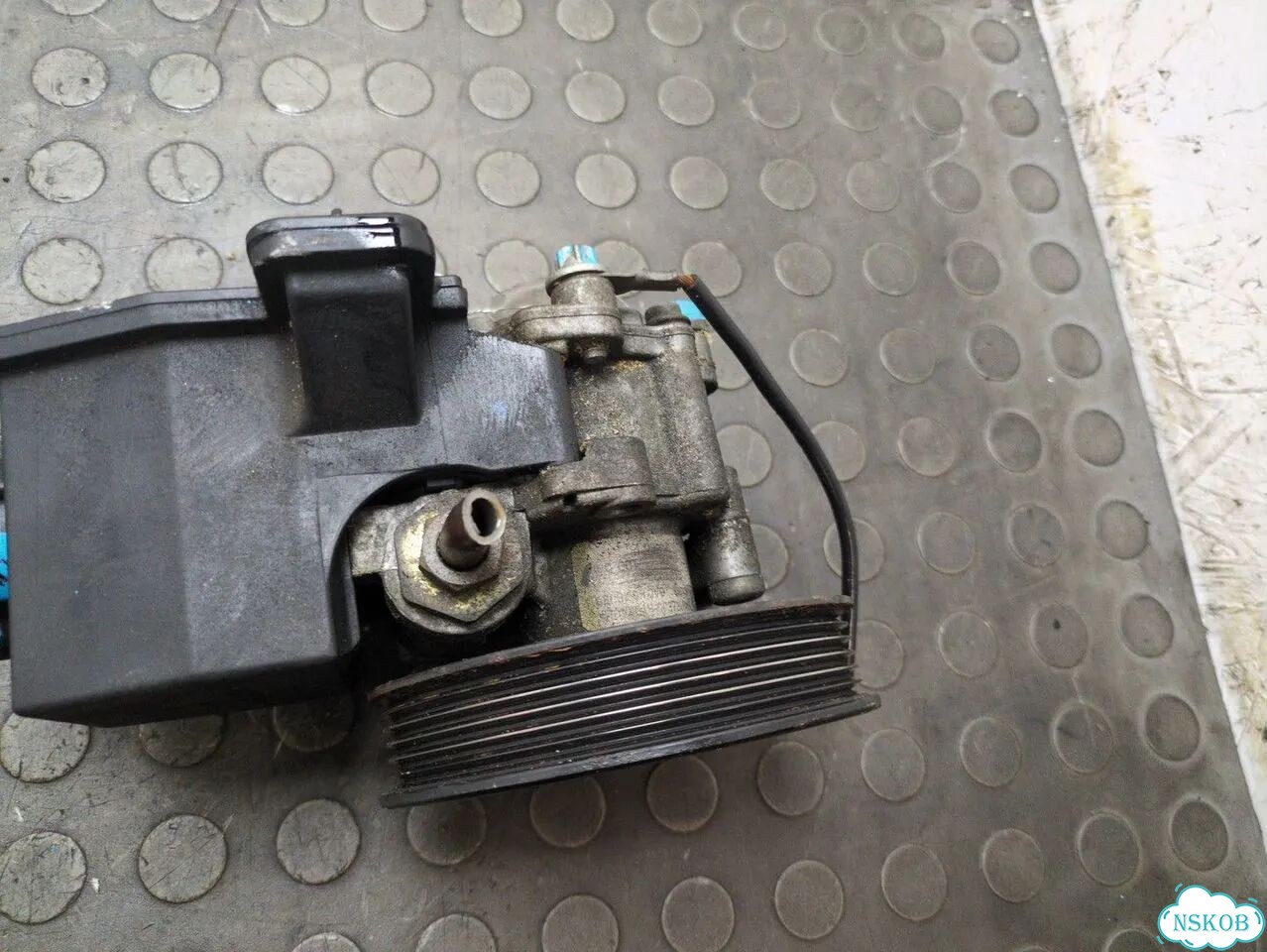Гур Mercedes C W202 фото 5
