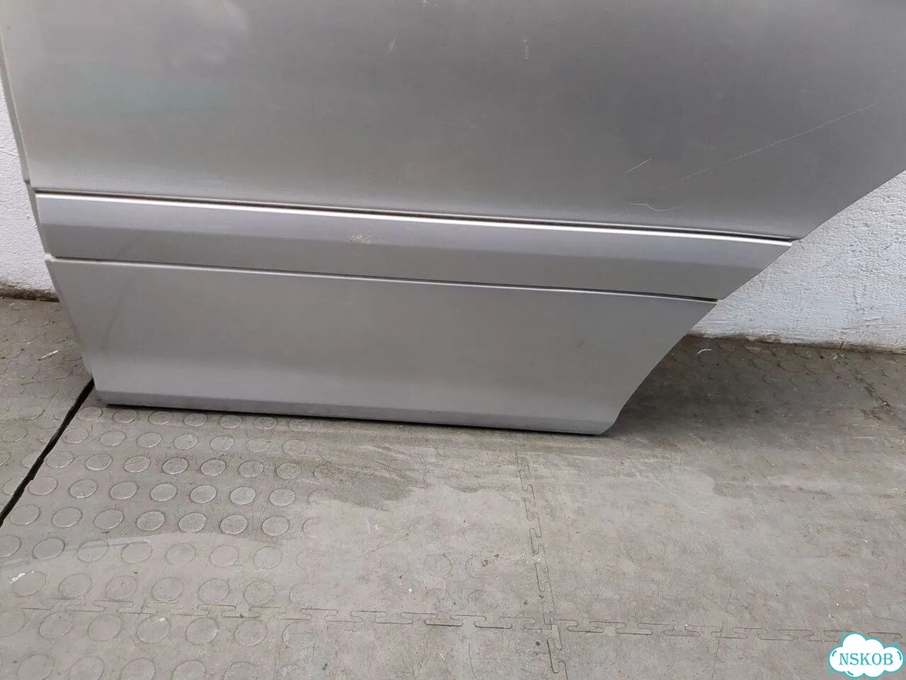 Дверь боковая левая задняя Mercedes C W203 фото 5