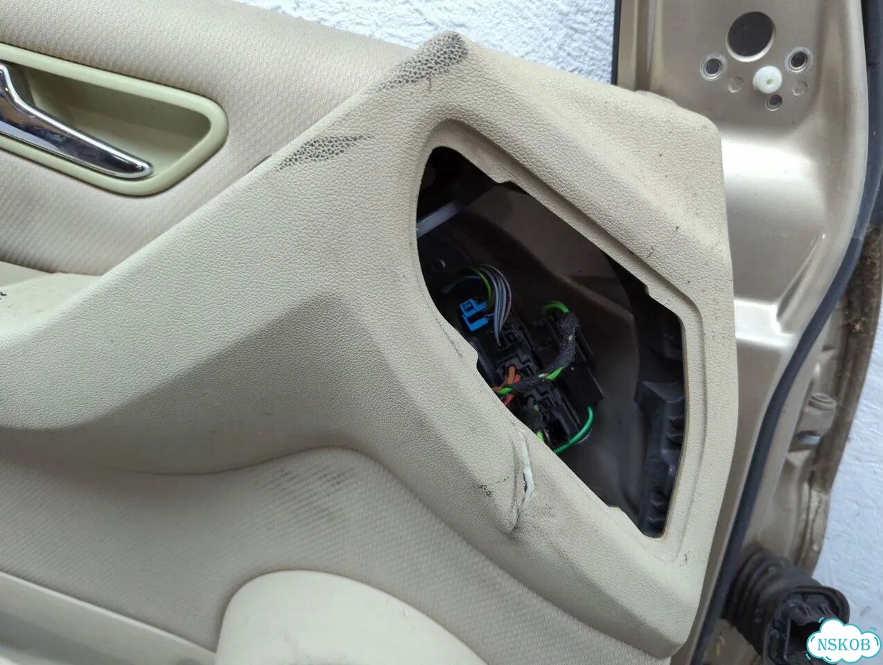 Дверь боковая левая передняя Mercedes B W245 фото 10