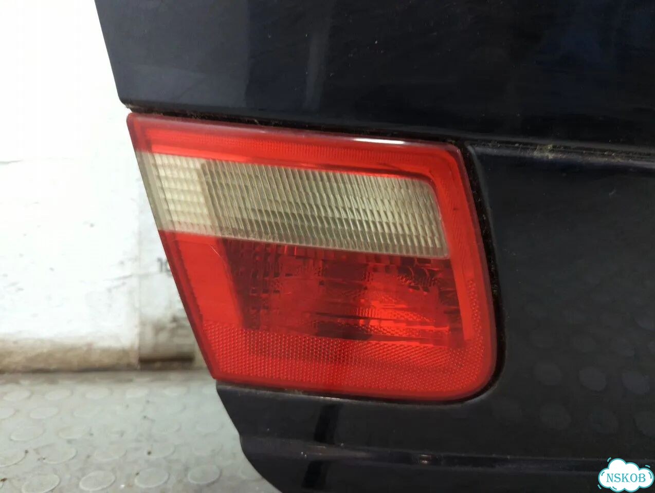 Крышка багажника BMW 3 E46 фото 3