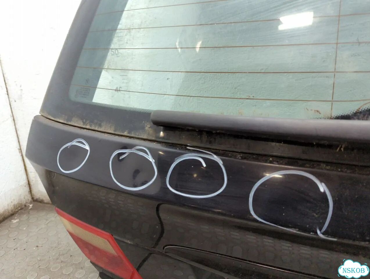 Крышка багажника BMW 3 E46 фото 6
