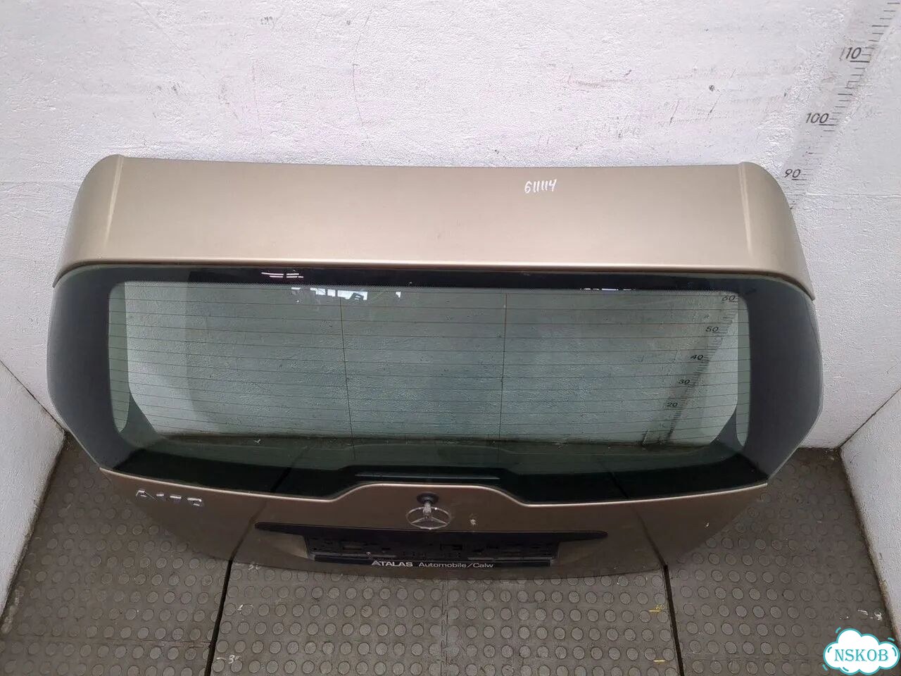 Крышка багажника Mercedes A W169 фото 2