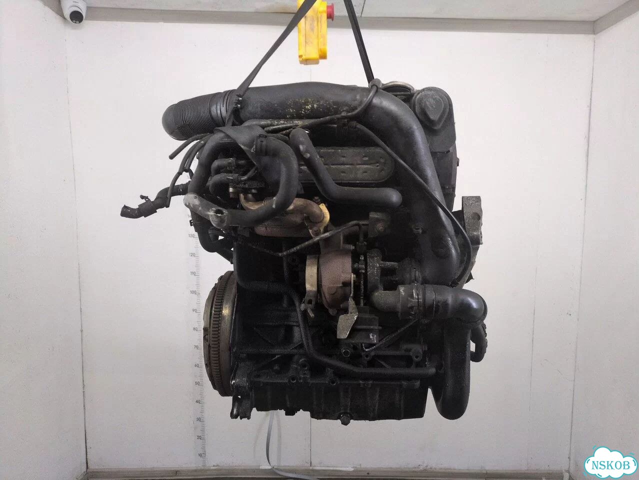 Двигатель Volkswagen Touran AVQ фото 4