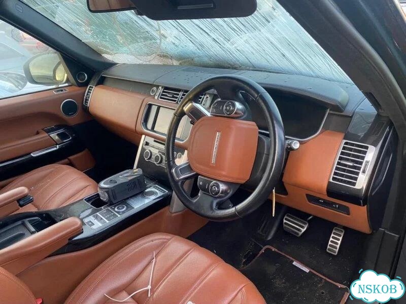 Уплотнитель двери задний левый Land Rover Range фото 7