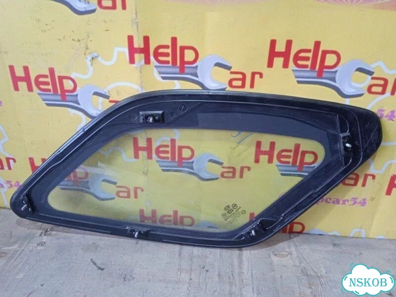 Стекло багажника правое Kia Sportage JE D4EA 2010 фото 4